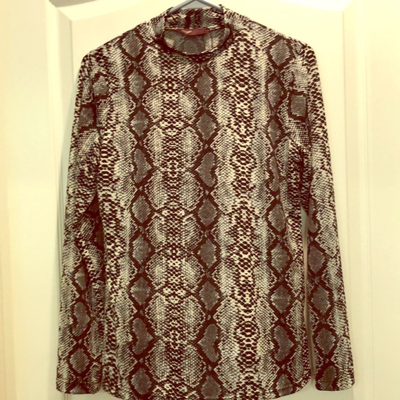 Snake print mock neck top. XL. Fits like a small. - Picture 1 of 5